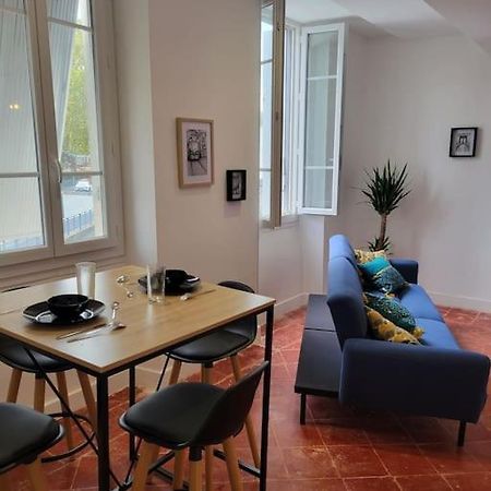 Appartement De Charme Avec Tomettes Et Parquet Graulhet Экстерьер фото